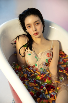 午夜精品视频免费观看